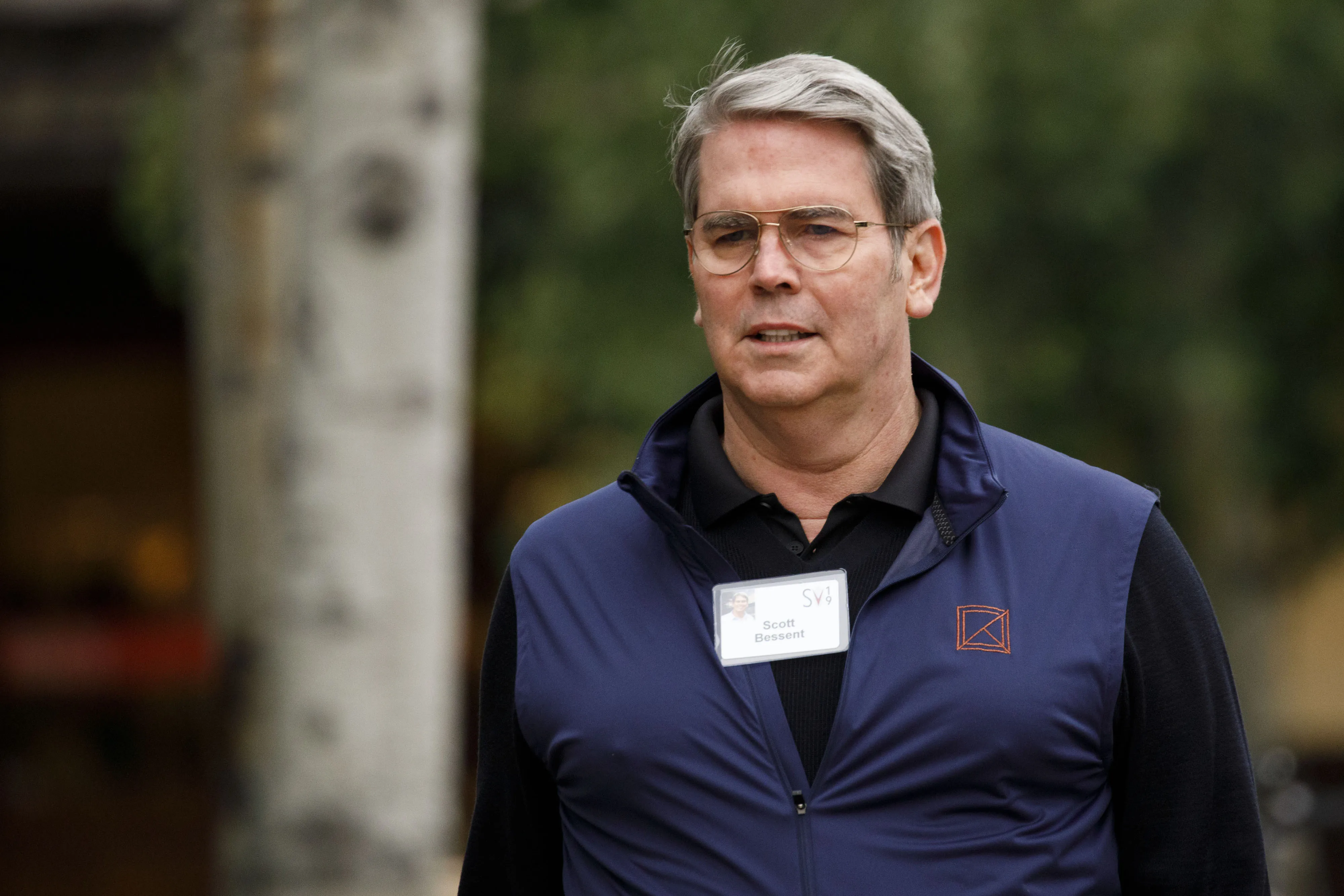 Donald Trump Treasury Pick: Money Machine John Paulson or Ex-Soros Star  Bessent? - Bloomberg