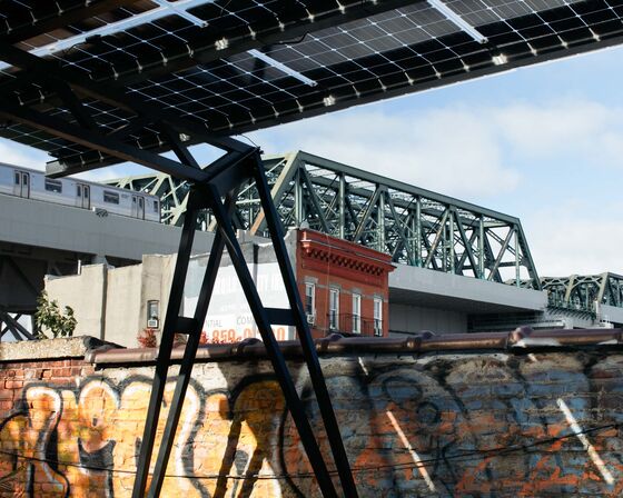 A Solar Movement Grows in New York City