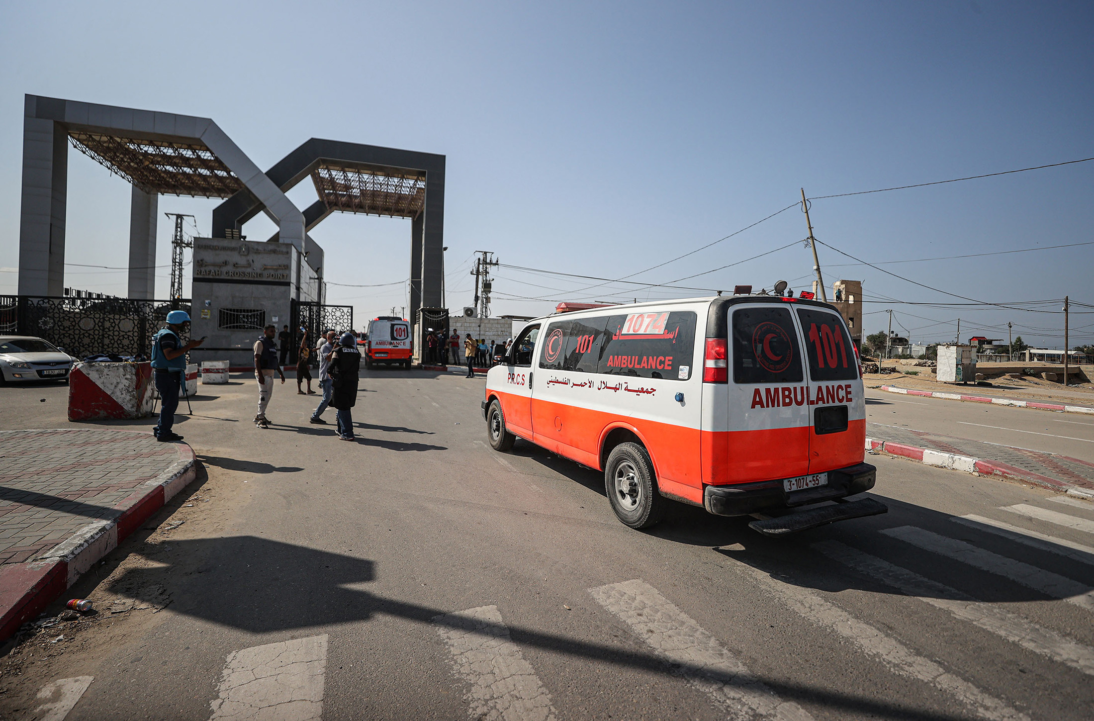 Israel-Hamas Conflict: Landmark Gaza Evacuation Deal in Trouble - Bloomberg