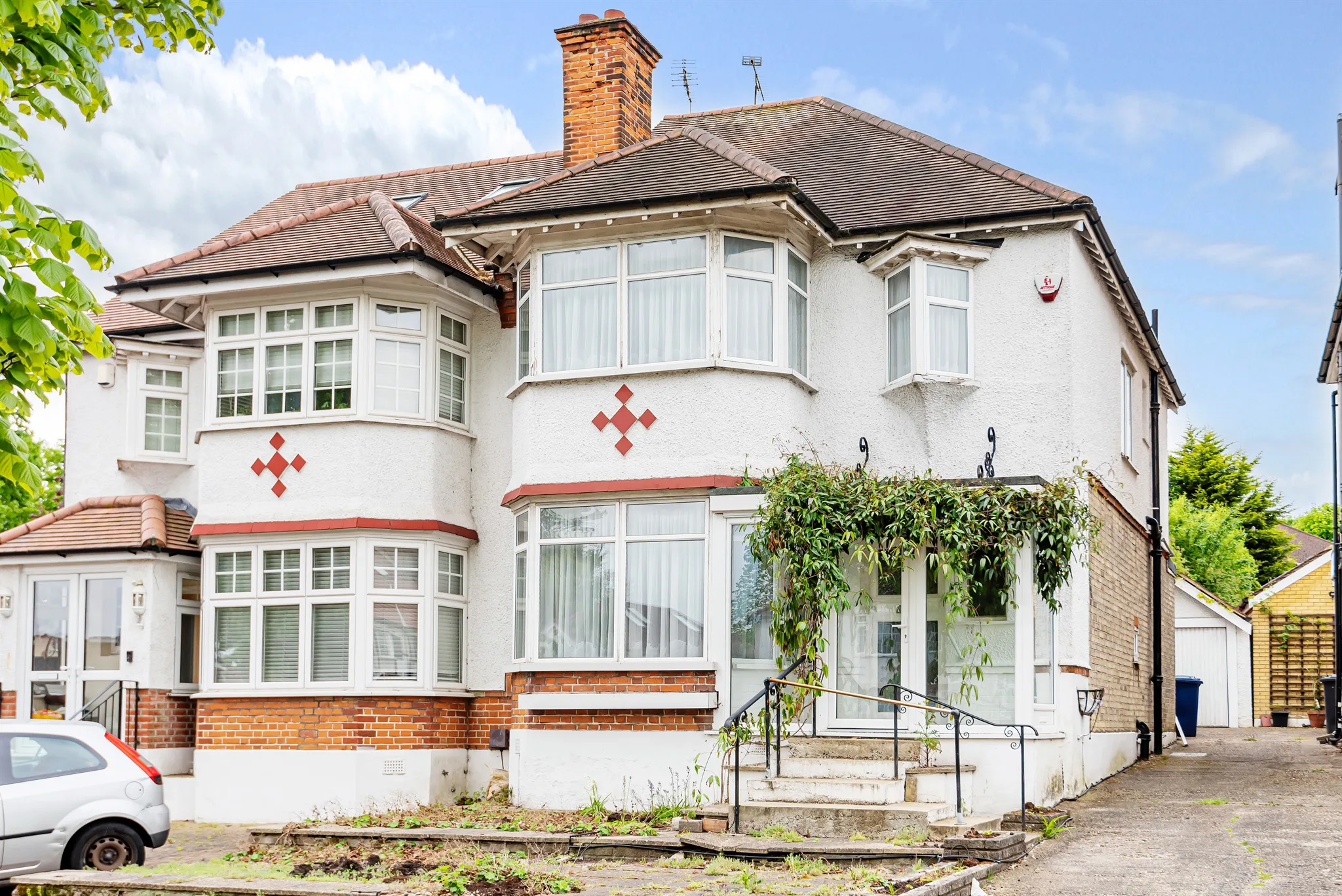 Ravensdale Avenue, N12