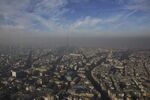 A heavy layer of smog over Paris