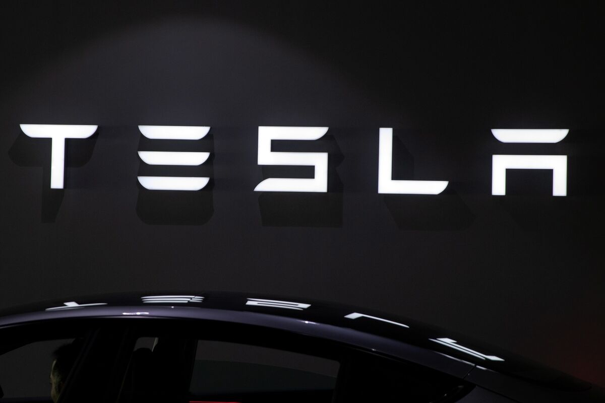 Tesla Shares Rise on Cryptic Posts Teasing Product Unveiling
