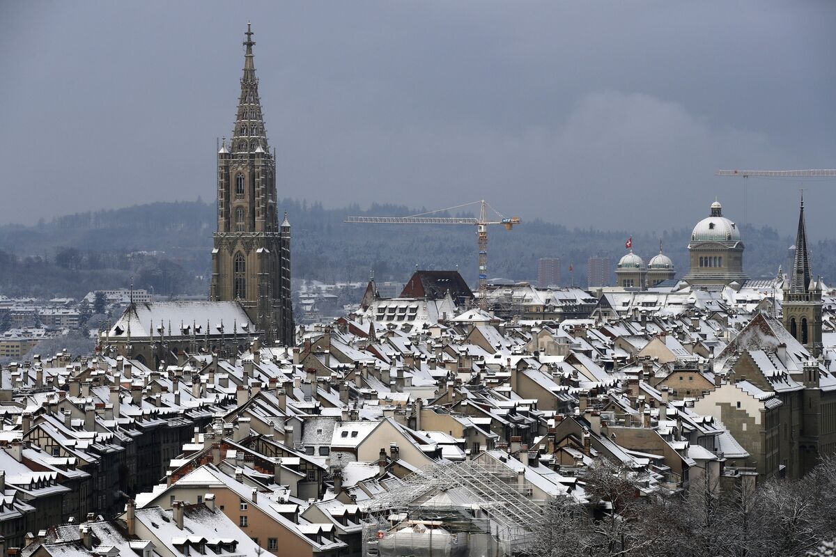 Swiss Inheritance Tax on Super Rich Lacks Support, Poll Shows