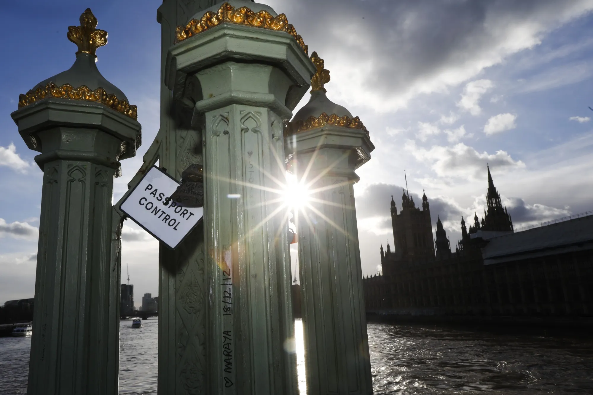 Labour Calls For Vote That Could Spark Second Brexit Referendum