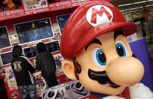 Mario Pressured to Jump to IPhone as Nintendo Wii, 3DS Slump