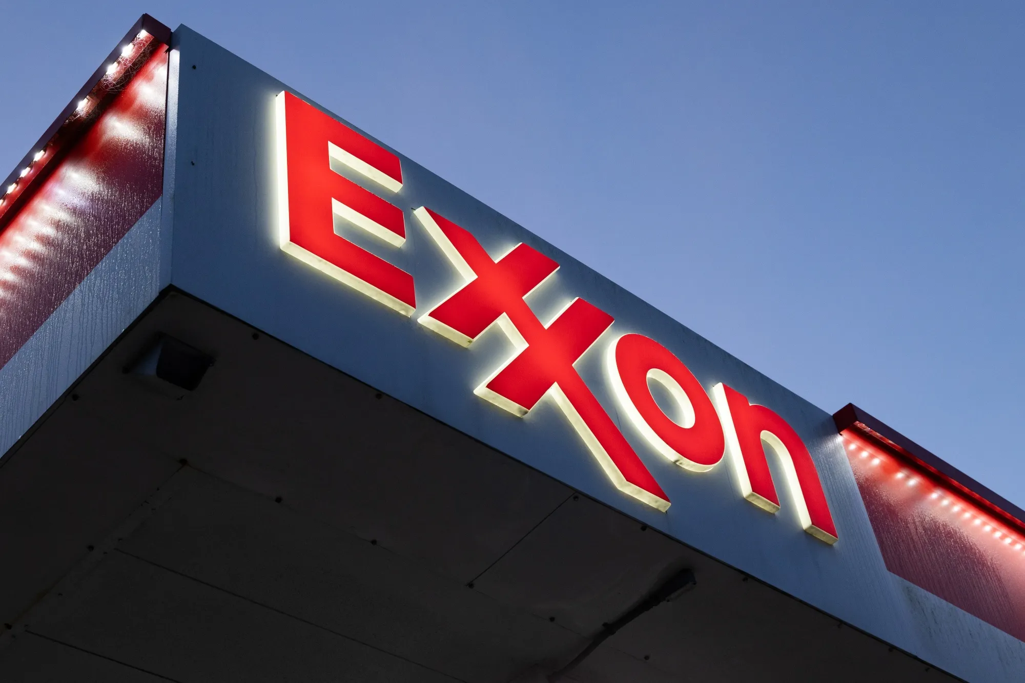 Firms like Exxon Mobil and ConocoPhillips are on track for best-ever quarterly performances.