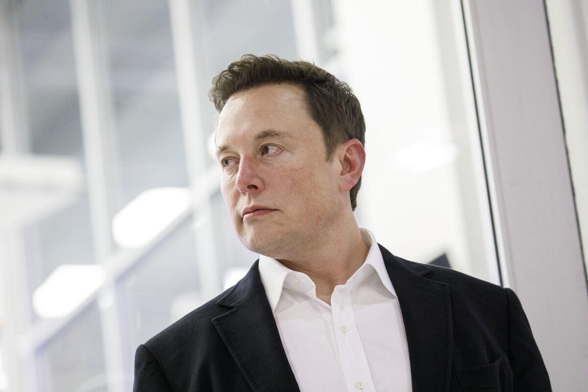 Ex-Employees Sue SpaceX and Elon Musk Over Toxic Work Environment