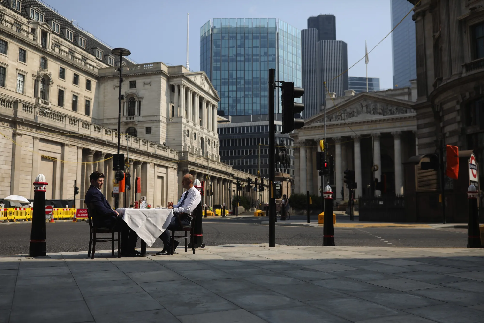 City Downturn With U.K. in Worst Economic Slump on Record 
