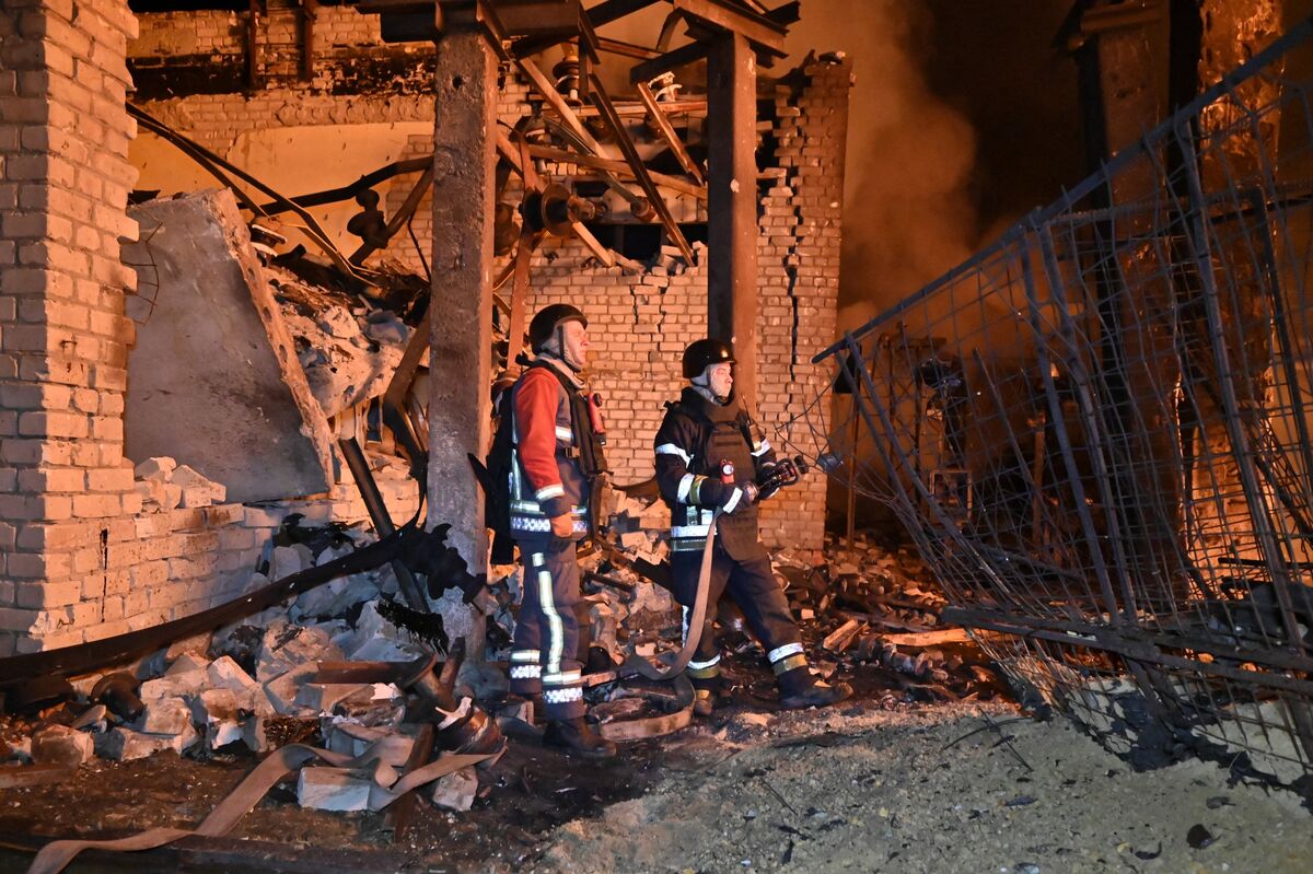 Ukraine Seeks to Boost Gas Imports by 30% After Wave of Attacks