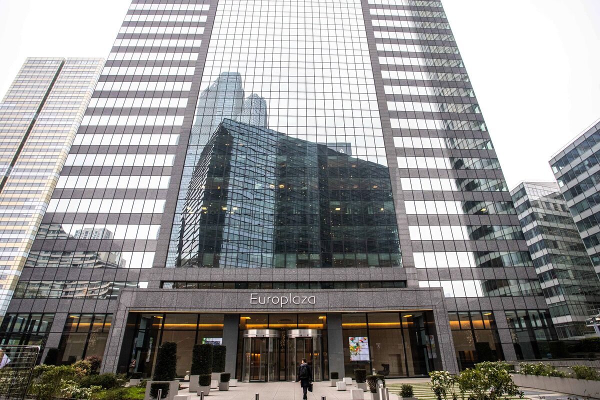 Obsessão de bancos por IA conflita com órgãos de fiscalização