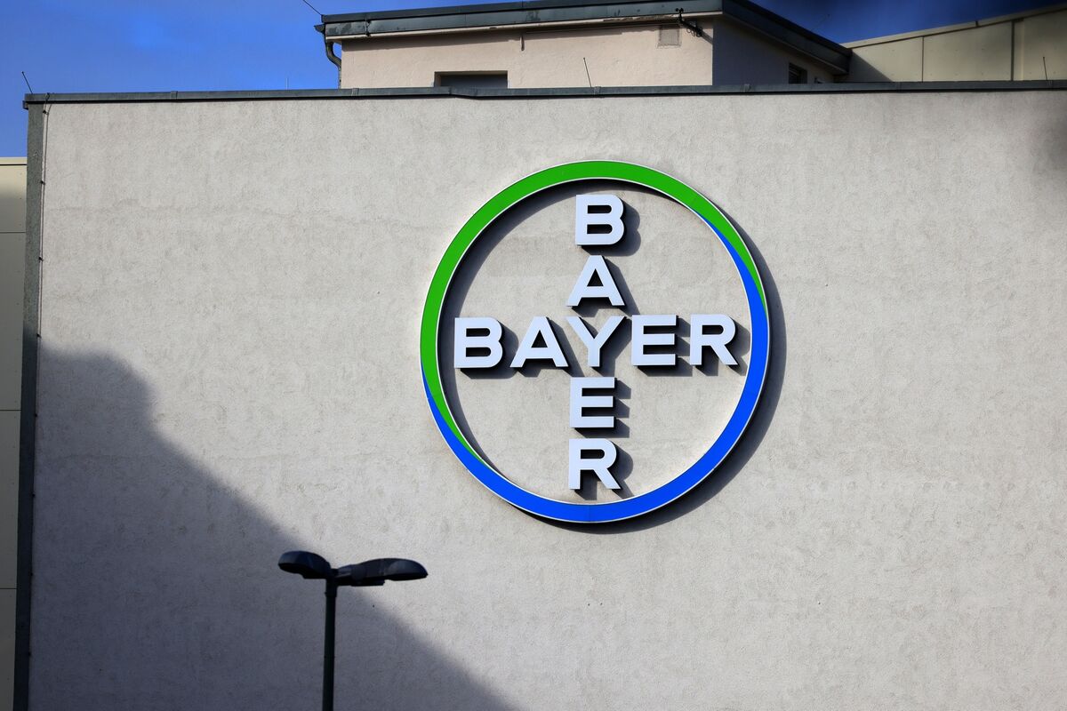 Bayer Profit Tops Estimates on Strong Crop Science Performance
