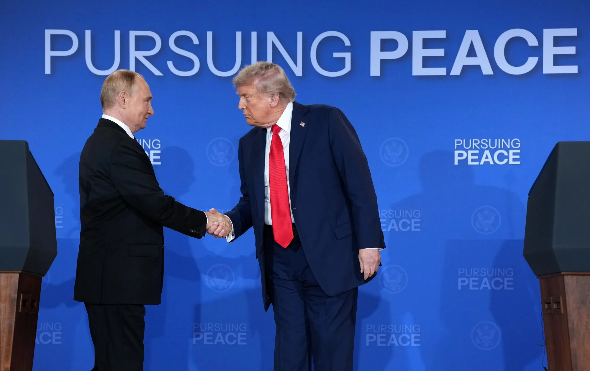 Trump Putin Meeting in Alaska: How to Get a Ukraine Peace Deal - Bloomberg
