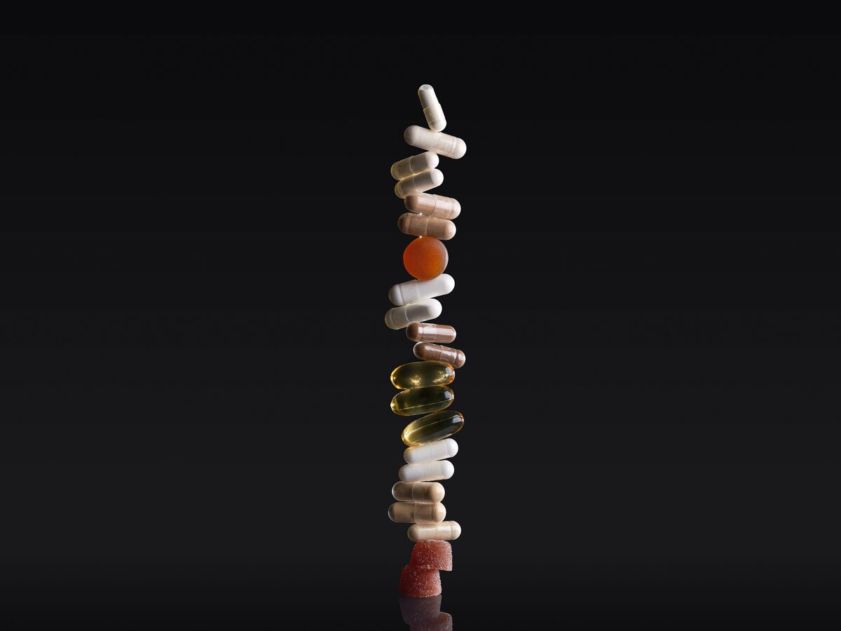 Teens With ADHD Improvise Complex Pill 'Stacks' to Take With Their Adderall - Bloomberg.com