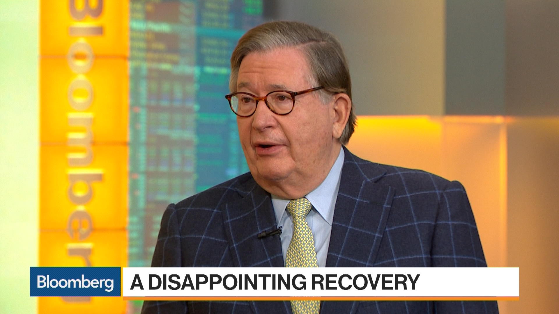 Watch Lacy Hunt Says Economic Expansion Has Been 'Very Poor' Bloomberg