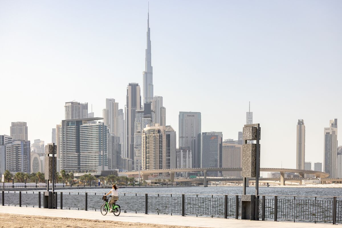 Middle East Bond Spreads Hit 2022 High as Ceasefire Breaks Down