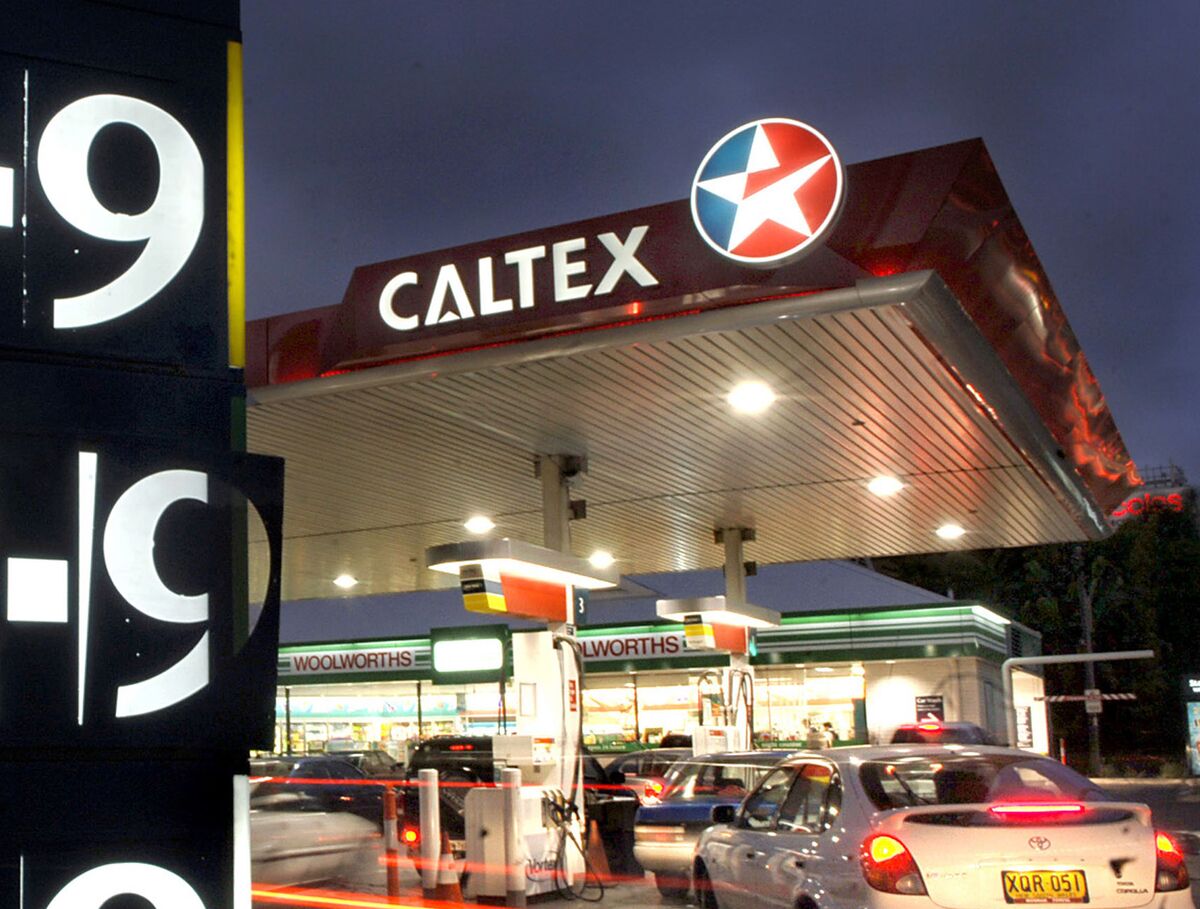 U.K. Gas-Station Billionaires Weigh Biggest-Ever Deal in Caltex - Bloomberg