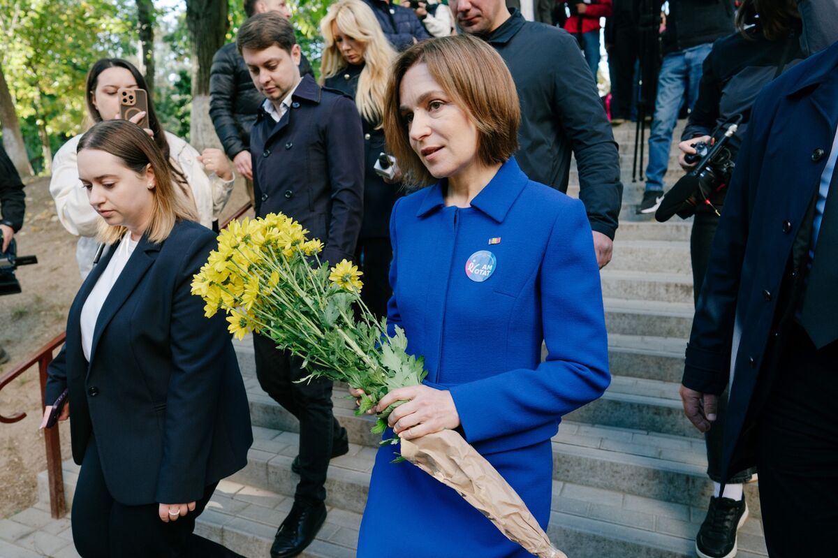 Moldova’s Pro-EU Party Set to Win Outright Majority in Election