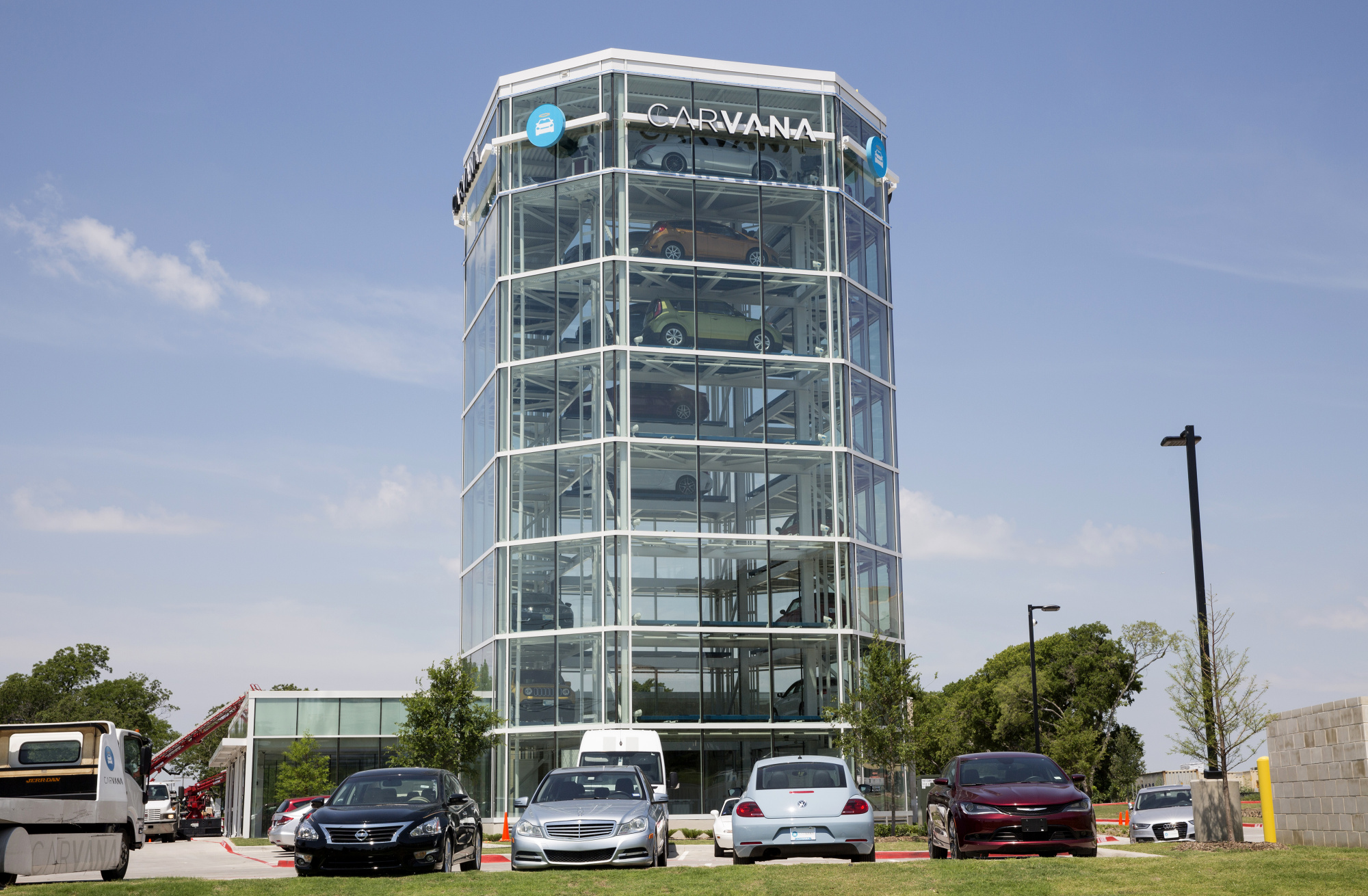 A Carvana vending machine in Frisco, Texas.