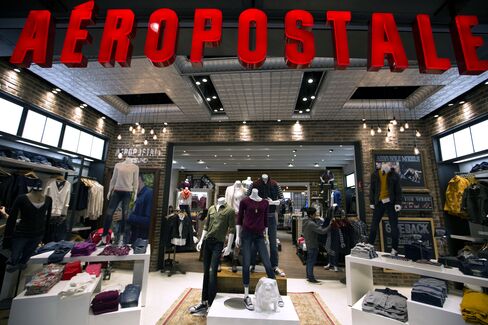 Aeropostale will deliver its holiday season results next week.