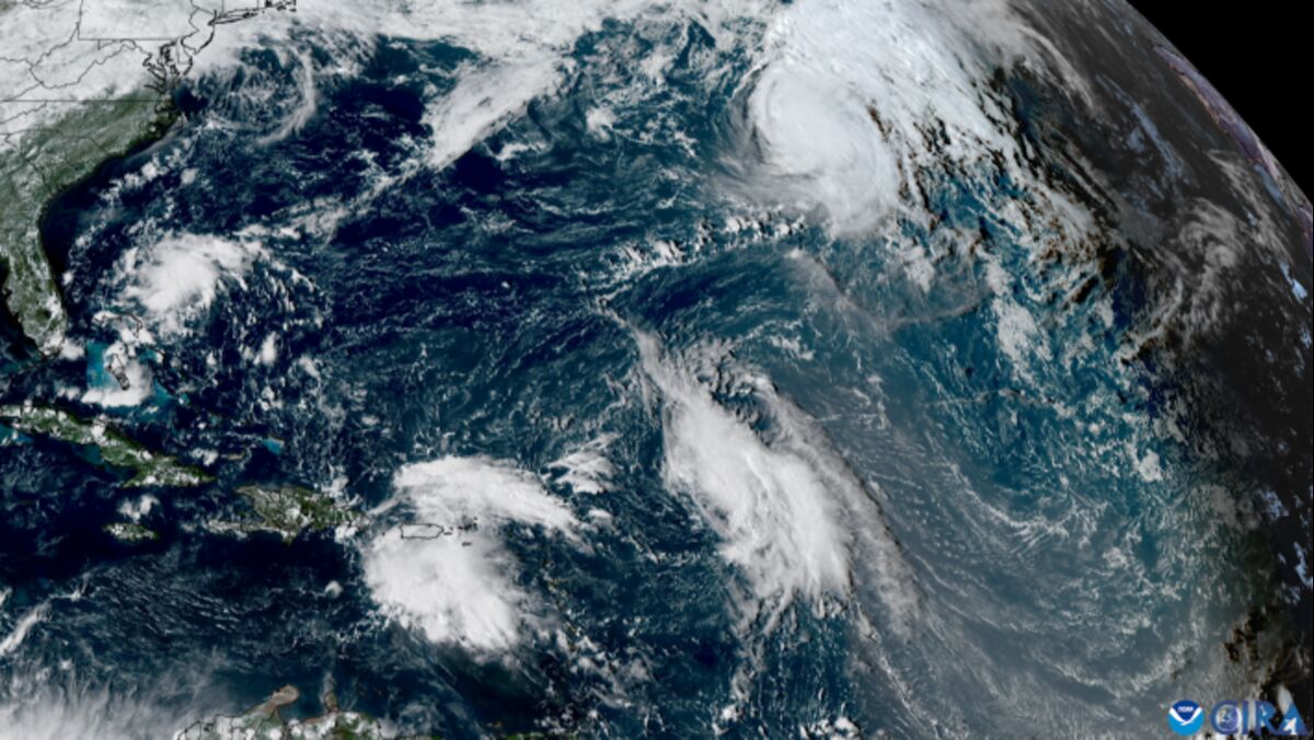 Hurricane Gabrielle to Batter Azores Before Reaching Portugal