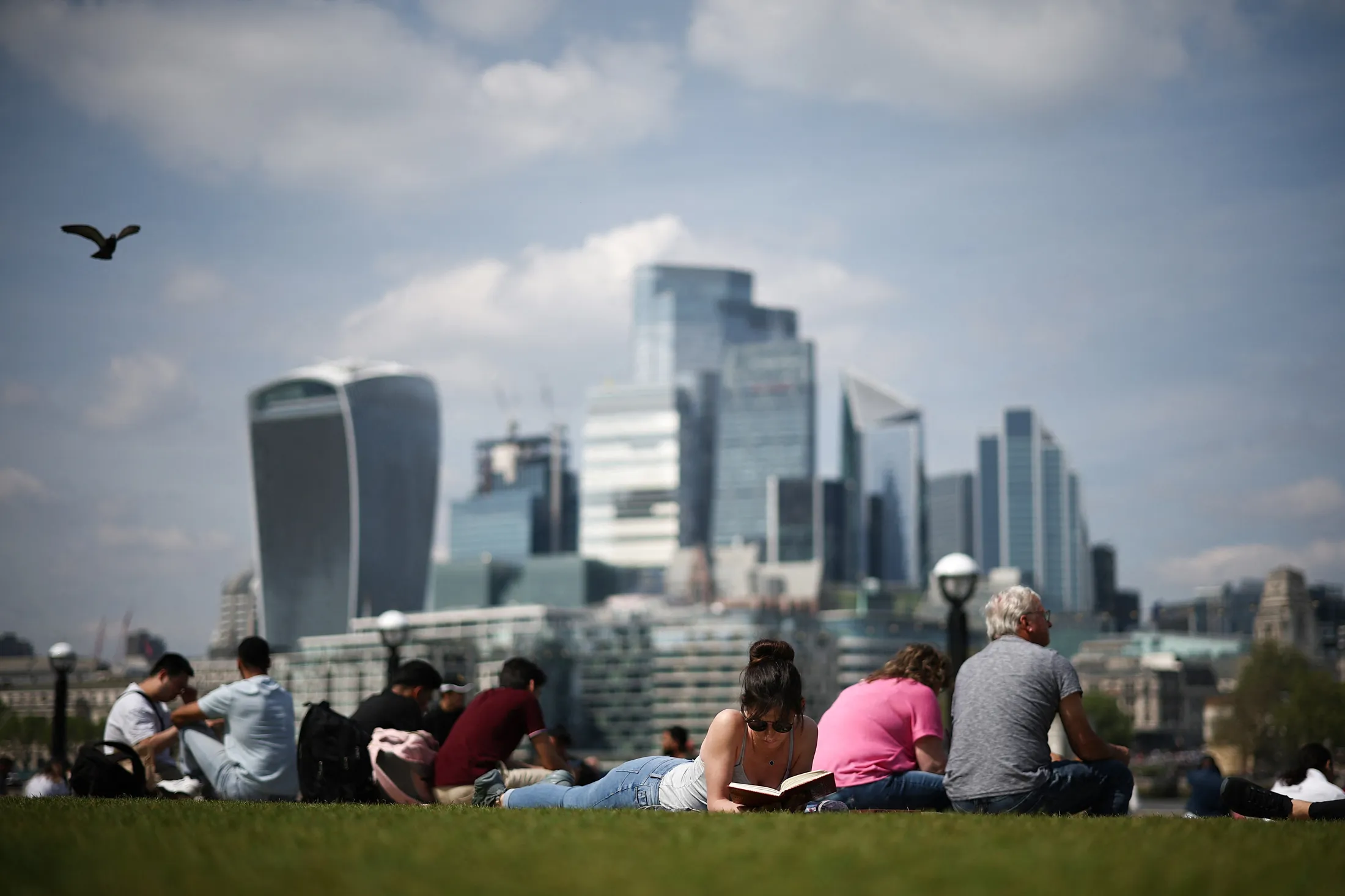 Temperatures in London will reach a high of 32C on Friday.