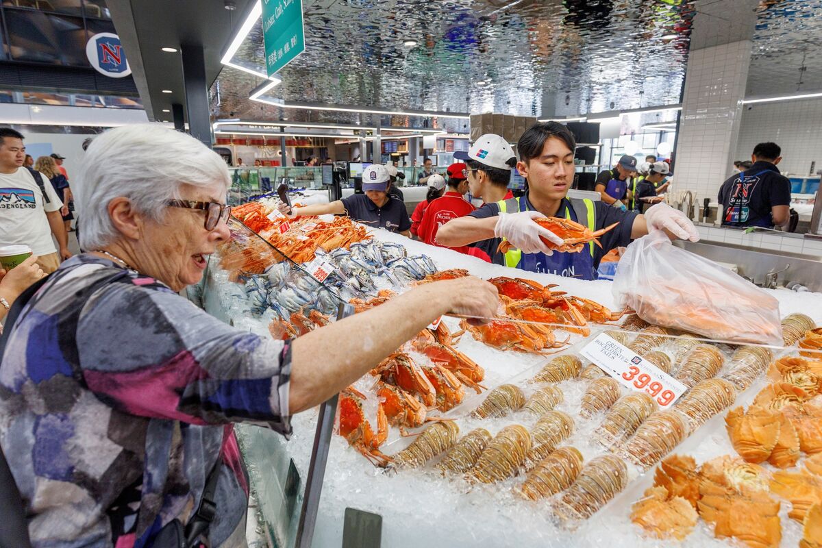 Australia's Household Spending Exceeds Expectations Ahead of RBA