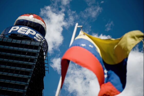 Scion of Billionaire Family Hunts for Cheap Assets in Venezuela