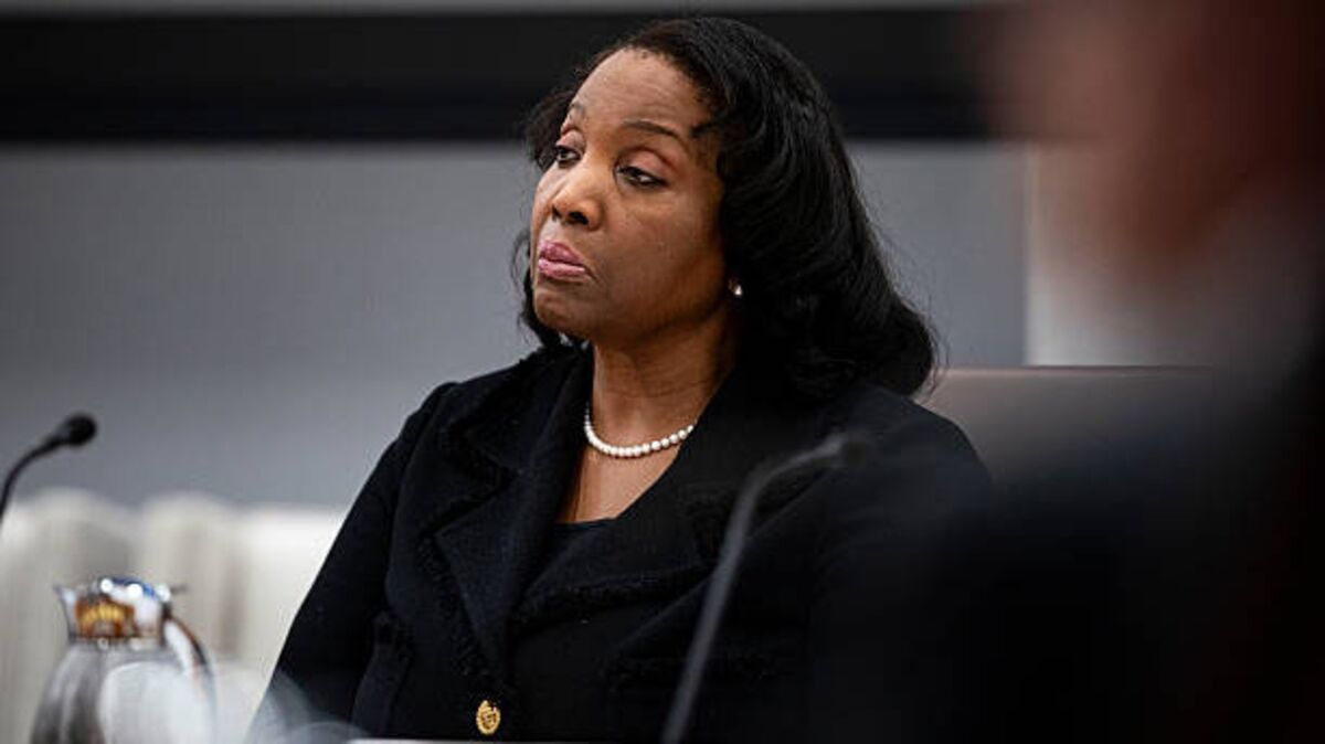⚫️ BLOOMBERG: Trump allontana la governatrice della Federal Reserve Lisa Cook per accuse di false dichiarazioni sui prestiti ipotecari