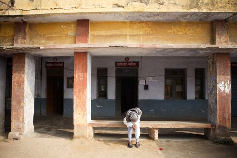 Dadri court and administrative office