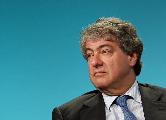 Leon Black’s Apollo Drubbed by Tough Markets in Fourth Quarter