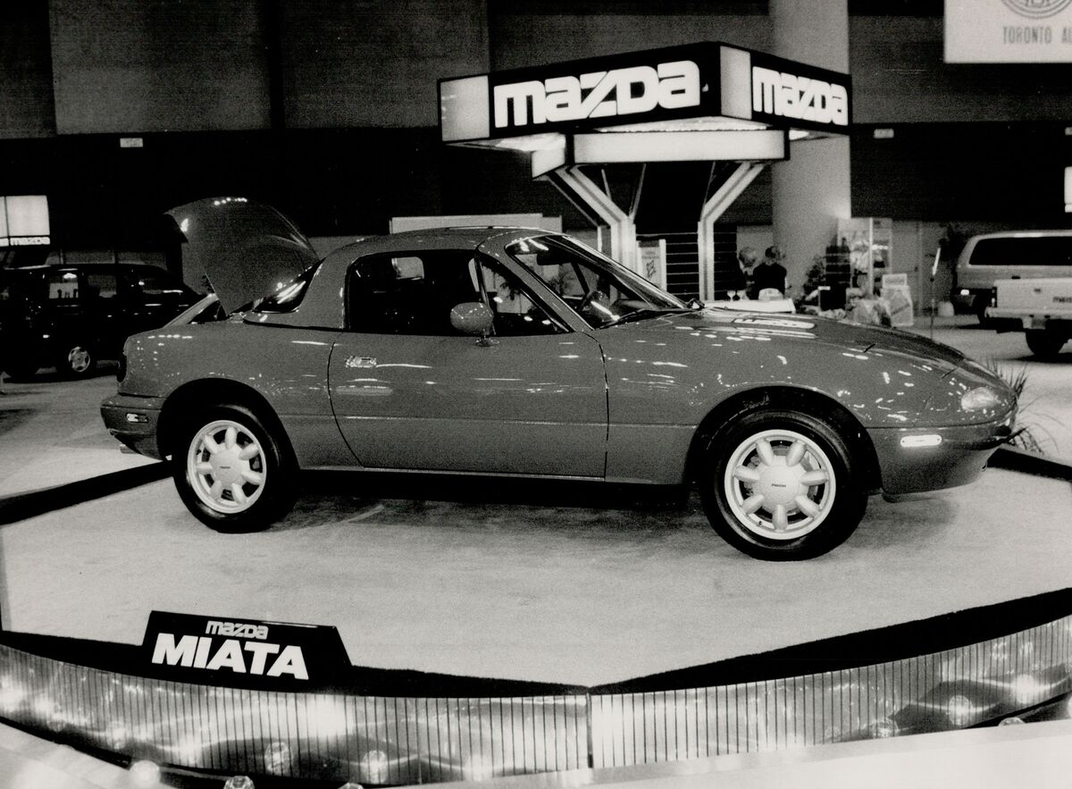Mazda MX-5 Miata History, from 1989 to Today