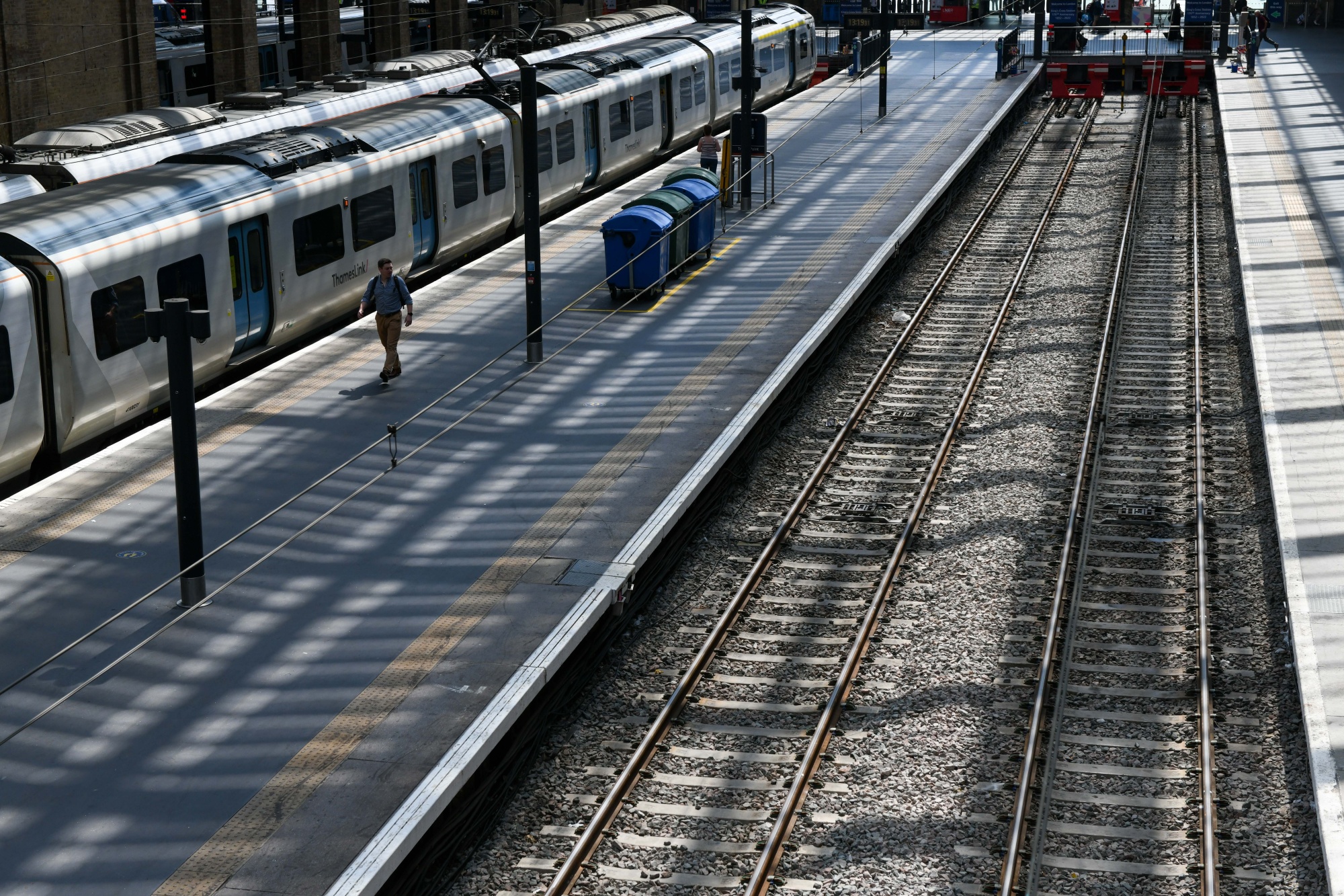 Empty railway tracks during rail strikes at London King's Cross railway station on Aug. 18.&nbsp;