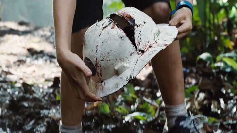 The classic pith helmet, available at Jurassic World's Brookstone store. Source: Universal Pictures' Jurassic World Official Global Trailer, © Universal Pictures/YouTube via Bloomberg