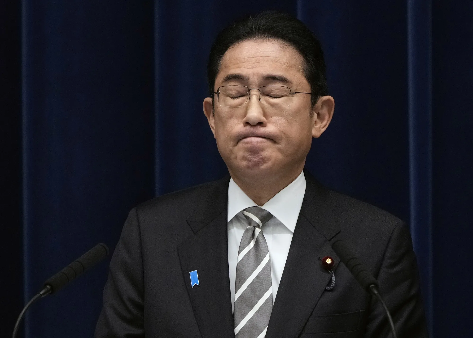 Japans LDP Slush-Fund Scandal Could Redefine Governance - Bloomberg