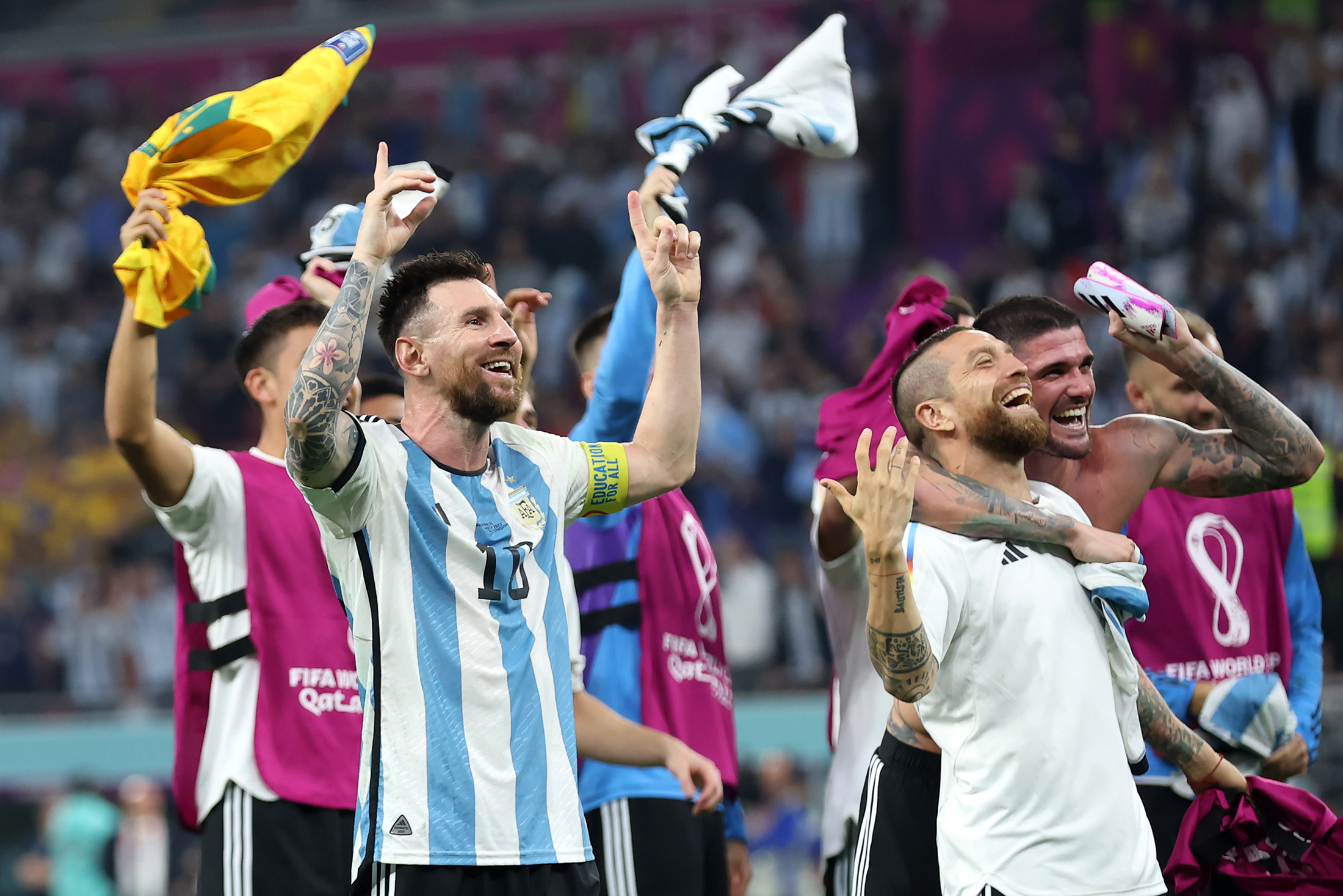 World Cup Latest: Messi Scores, Argentina Beats Australia 2-1 - Bloomberg