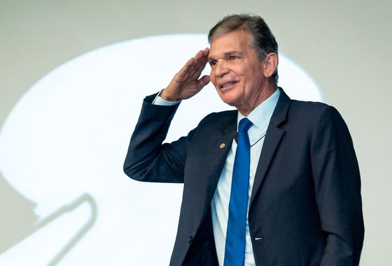 Army General Running Petrobras Will Learn About Oil on the Job