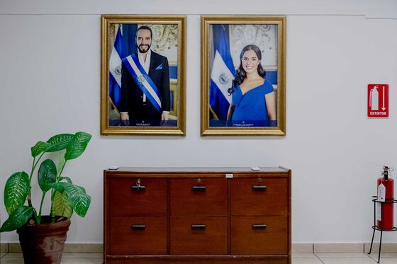 El Salvador’s Reformist President Takes an Autocratic Turn