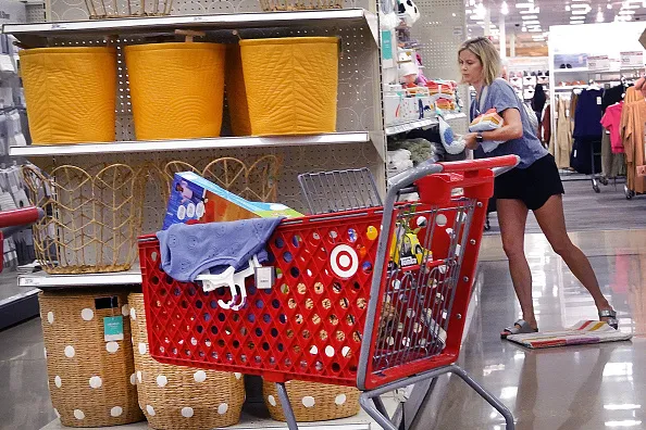 Shoppers are fatigued.
