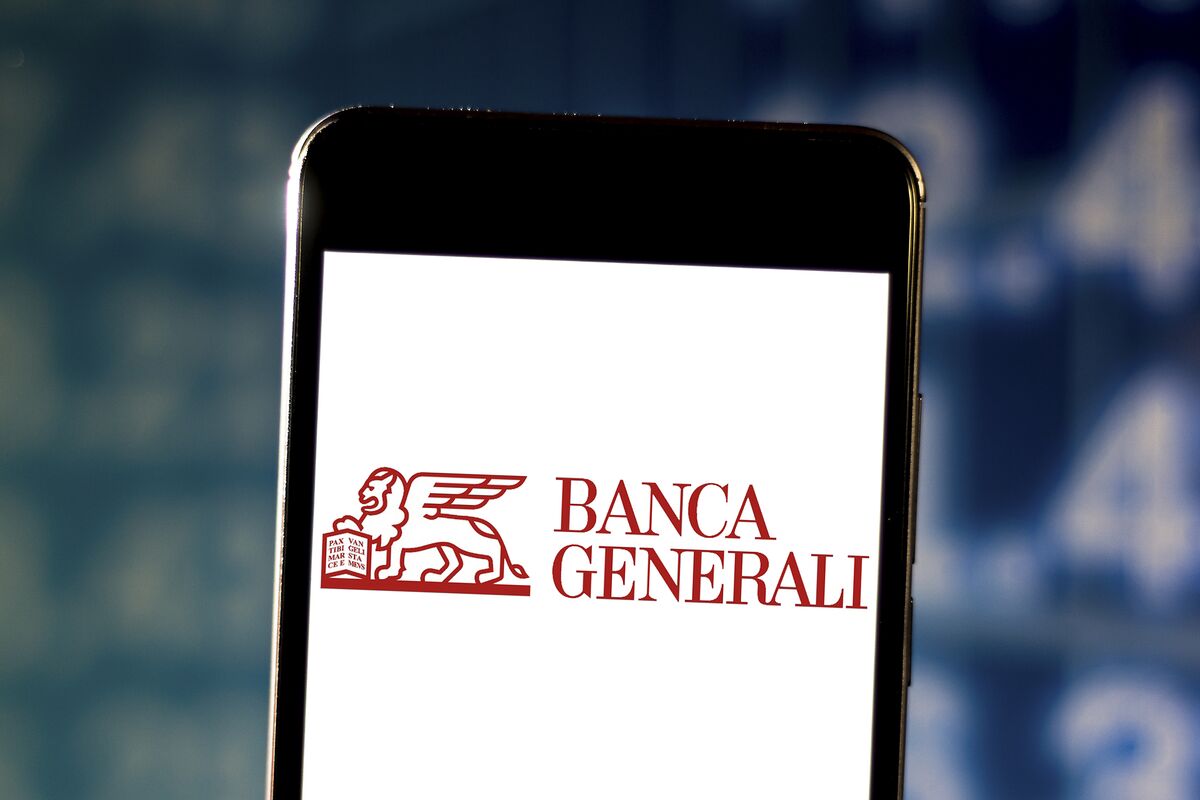 Banca Generali in Court After Credits Sold to Clients Default