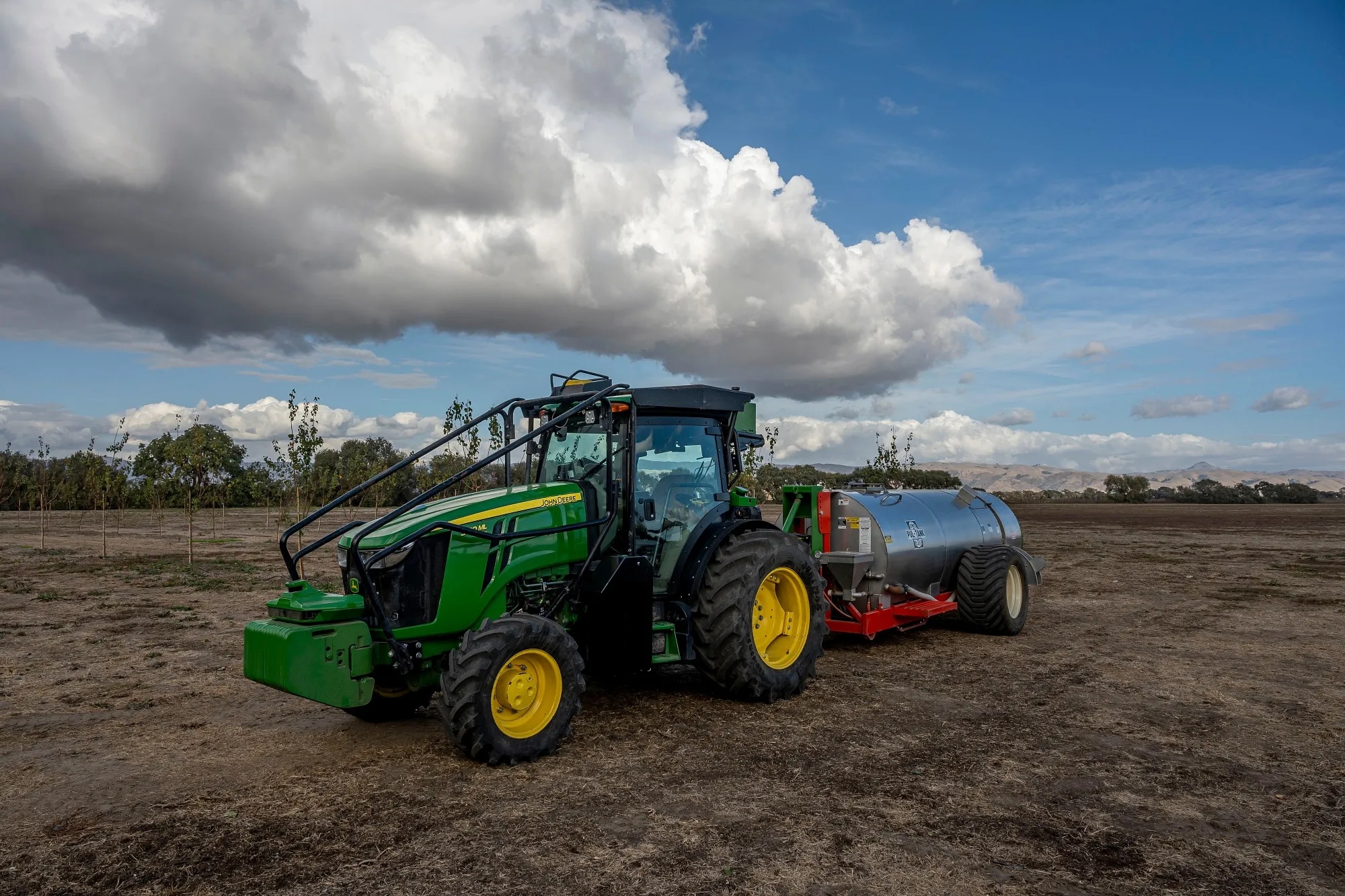 The John Deere autonomous orchard tractor during a Deere &amp; Co. automation technology preview event in Gilroy, California in&nbsp;November&nbsp;2024.&nbsp;