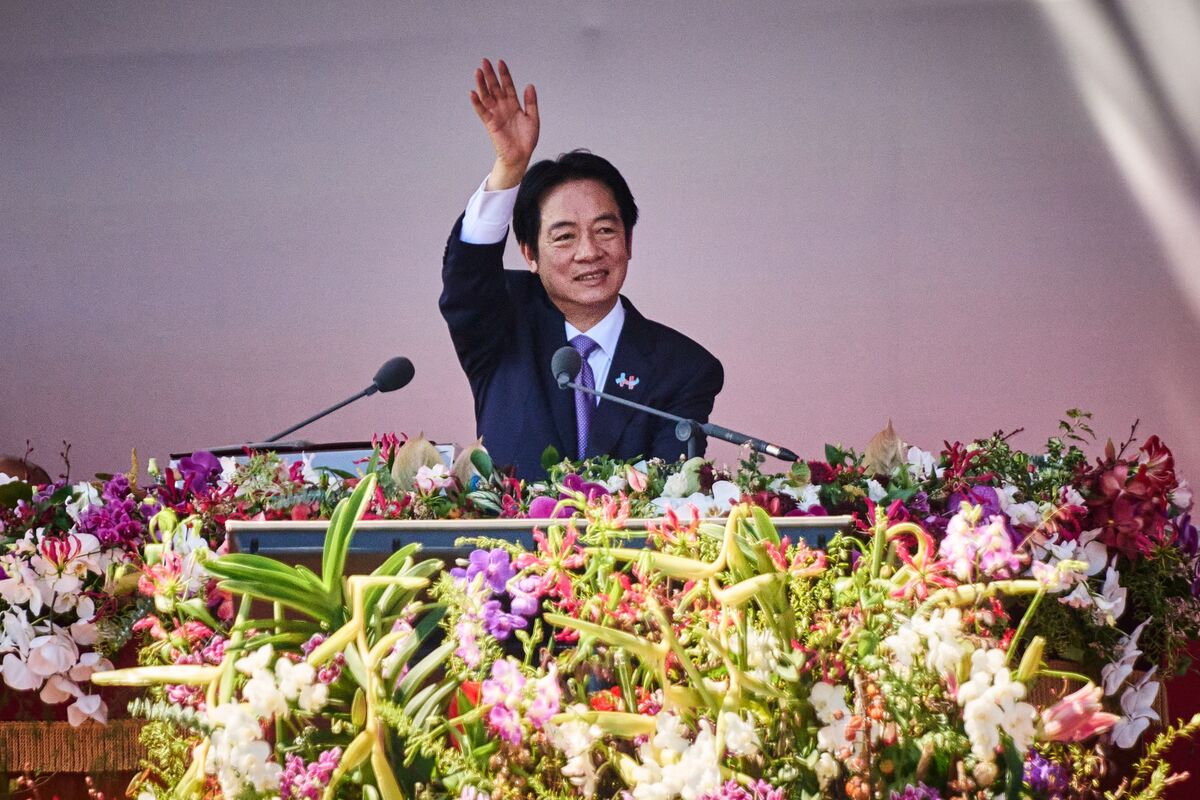 assets.bwbx.io image