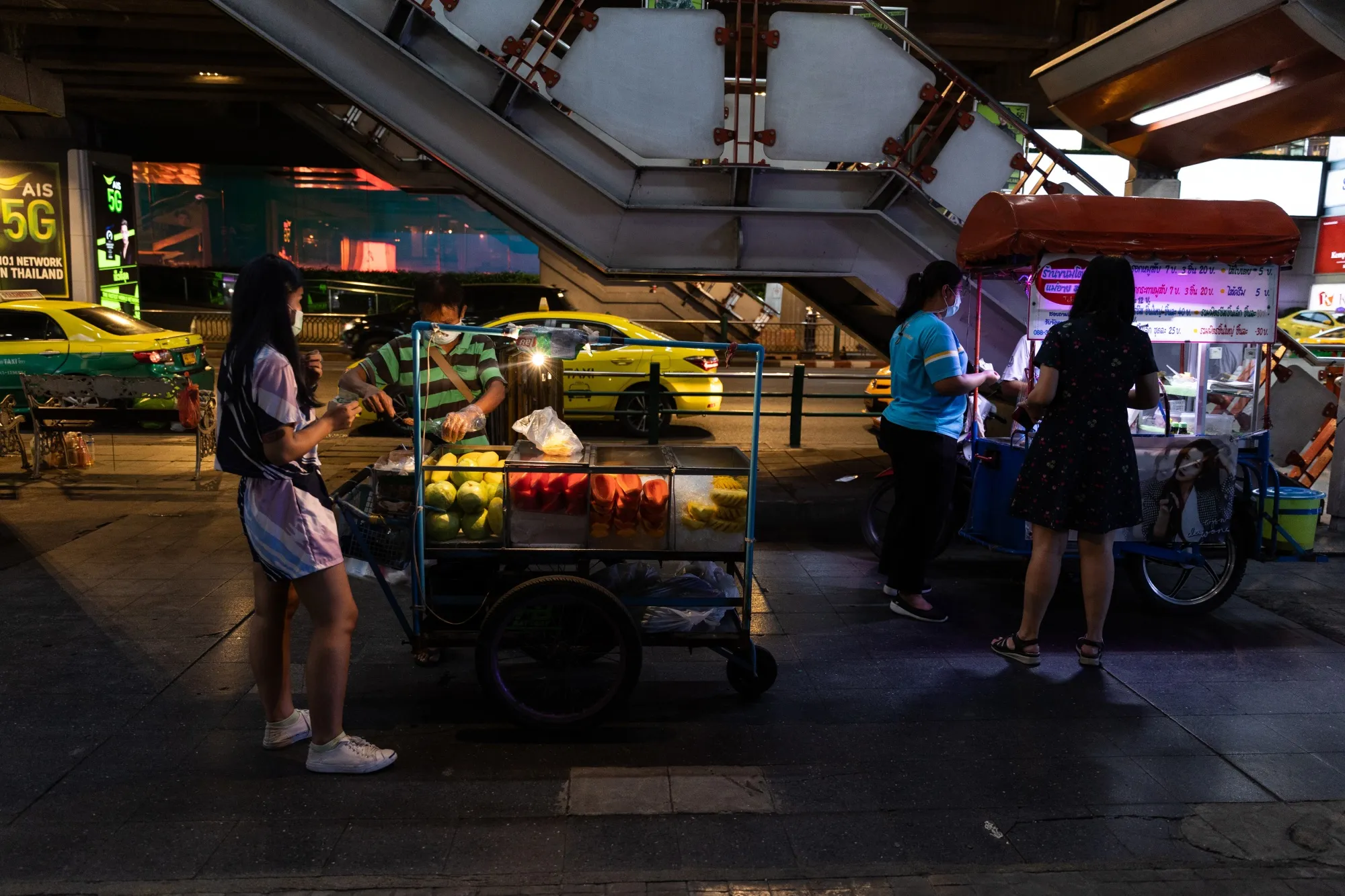 Thailand Rethinks Vaccine Plan as Virus Flareup Hits Economy