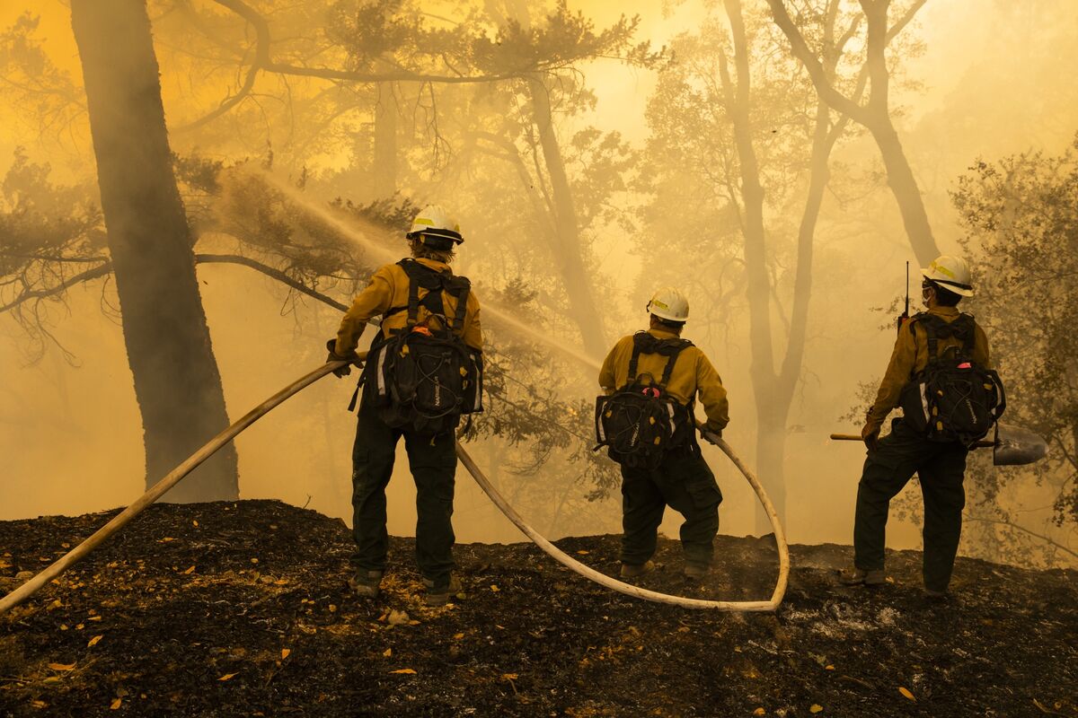 PG&E May Cut Power This Week as California Fire Risk Returns - Bloomberg