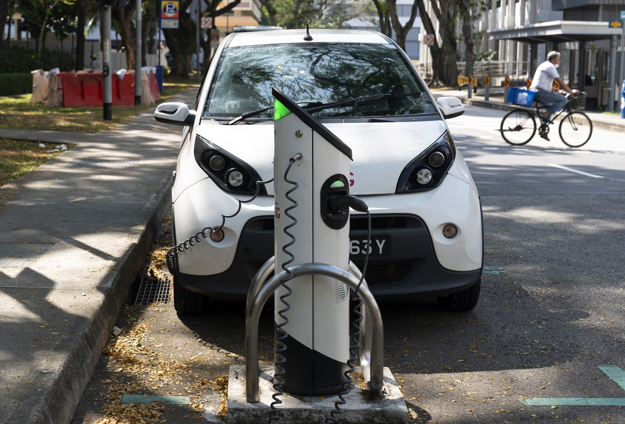 テスラの叱責から2年後のシンガポールの電気自動車への暖かさに関する