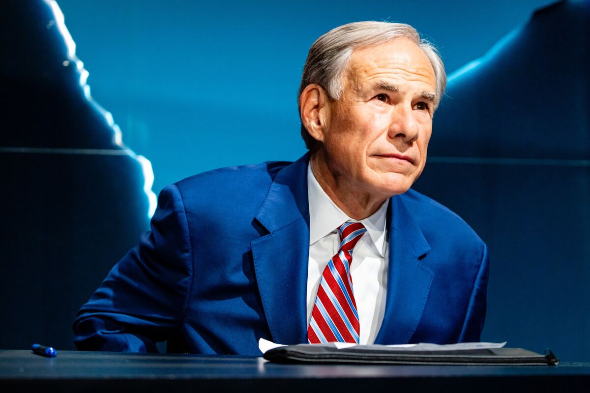 Texas Governor Seeks Consumer Protection From Data Center Costs