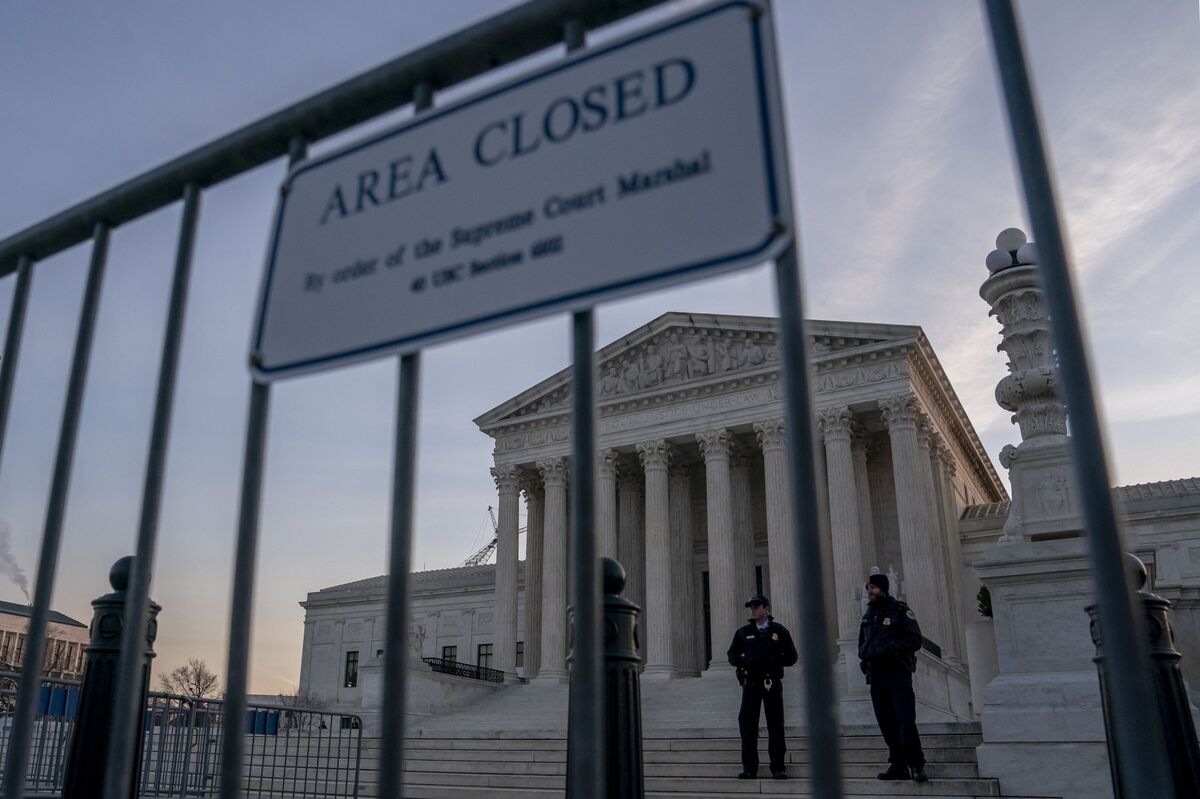 assets.bwbx.io image