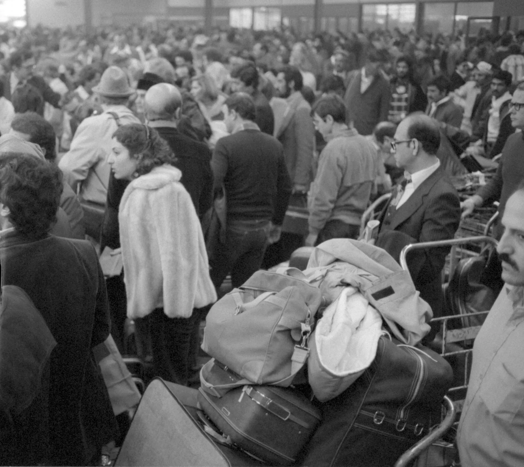 The Iranian Revolution: Westerners Depart Tehran 1978