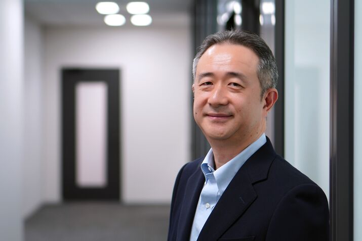 Japan’s Largest Regional Bank Takes On Big Names in Hiring Spree