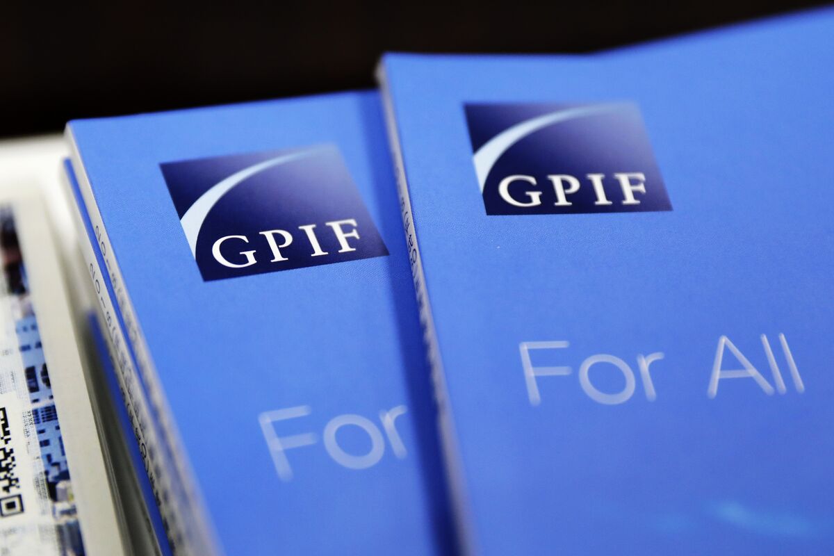 ｇｐｉｆ ヘッジ外債を国内債の構成割合に変更 水野ｃｉｏ再任 Bloomberg