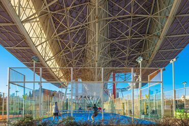 Portugal, Lisbon, Alcantara district, Alcantara padel club building under the April 25 bridge